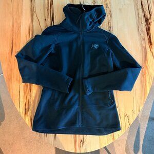 Arc'teryx Women's Teal Kyanite Hoodie S/P